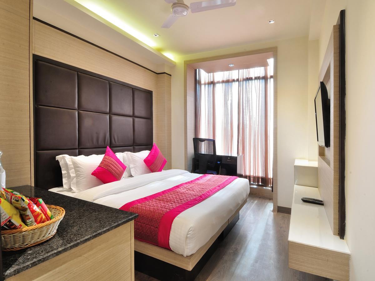 Hotel Royal Grand Neu-Delhi Exterior foto
